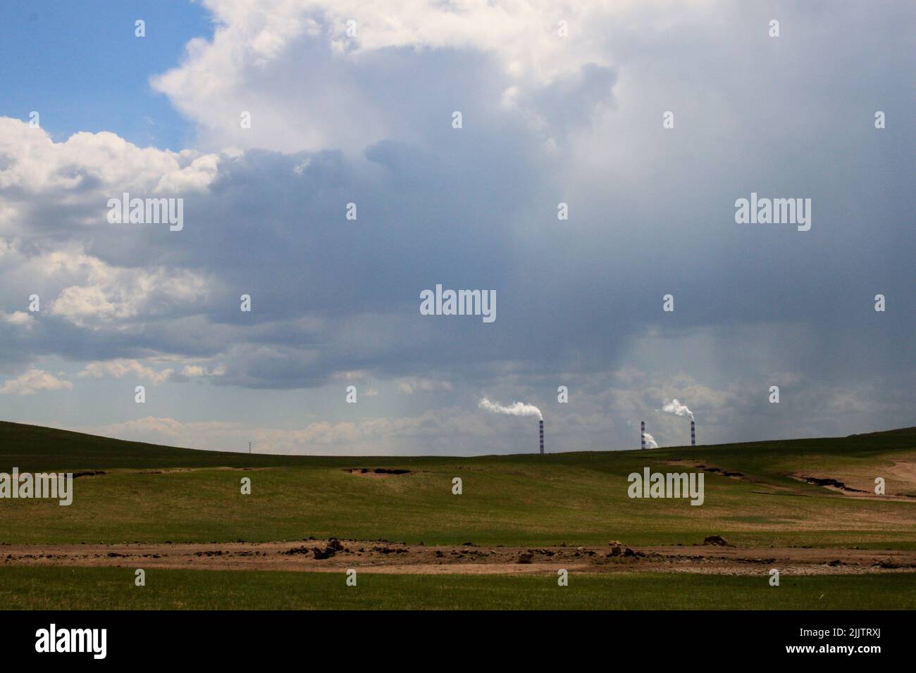Une belle vue sur la prairie de Xilingol en Mongolie intérieure Banque D'Images
