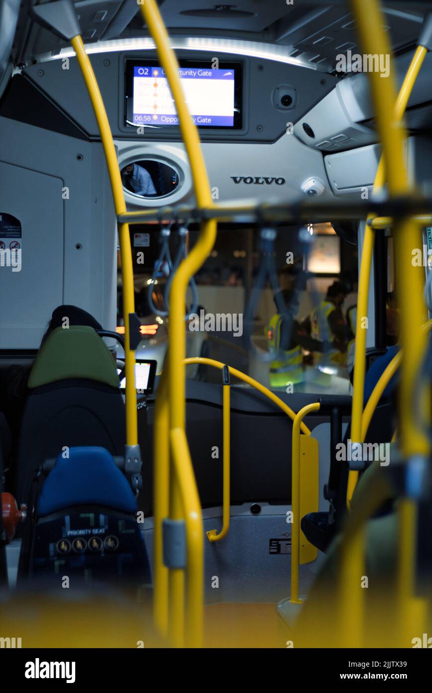 L'intérieur moderne d'un bus Volvo lors de l'exposition Dubai 2020 Banque D'Images