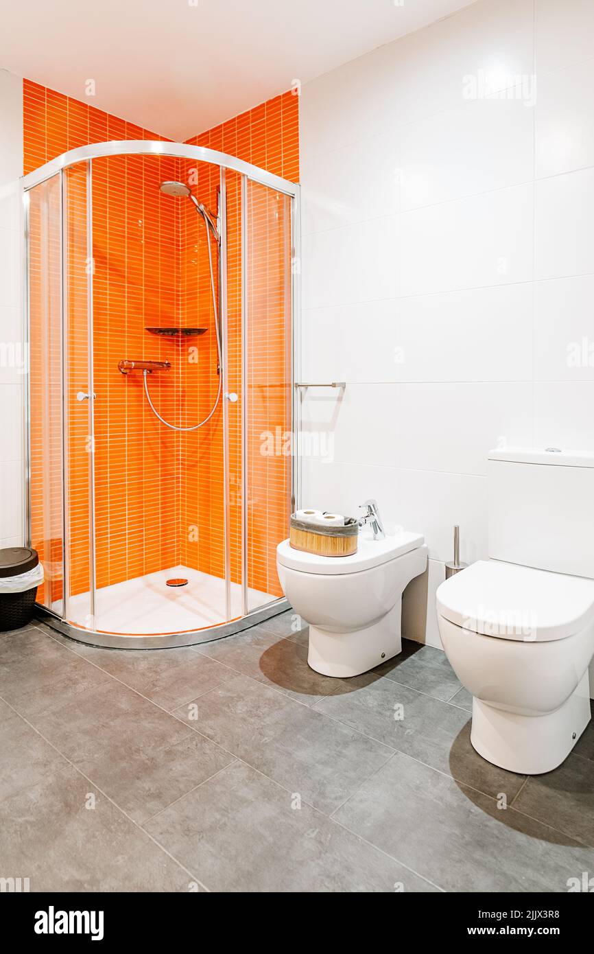 Piston de Toilette pour Salle de Bain créative Piston de Toilette au Design  Moderne et Compact : : Cuisine et Maison