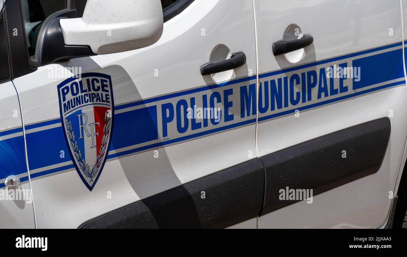 Police municipale police car Banque de photographies et d’images à haute résolution Page 2 Alamy