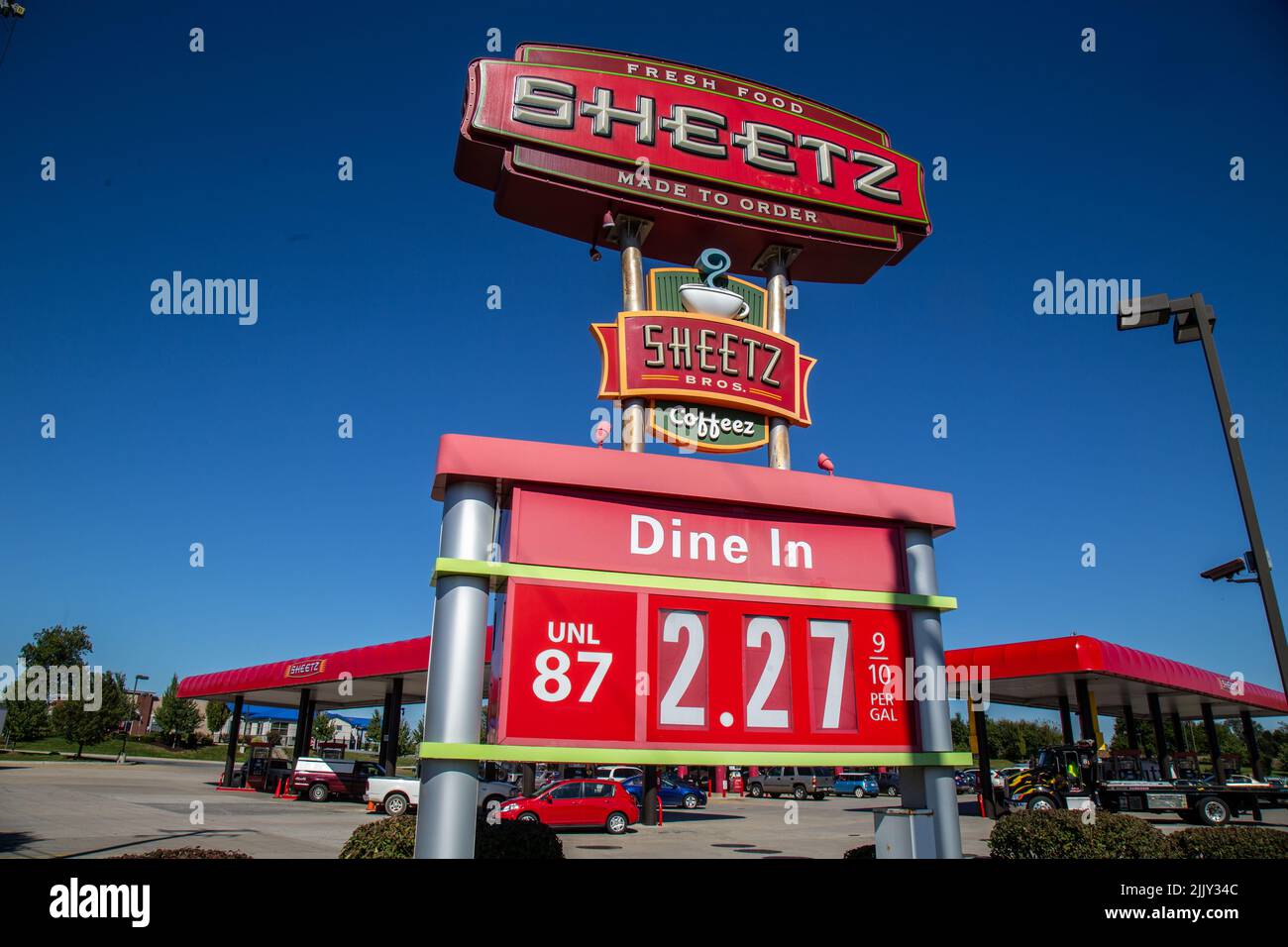 Liban, PA, Etats-Unis - 5 octobre 2016: Sheetz signe à la chaîne de dépanneurs avec le café, les boissons froides, les épiceries, et de la nourriture sur commande, et les self-s Banque D'Images