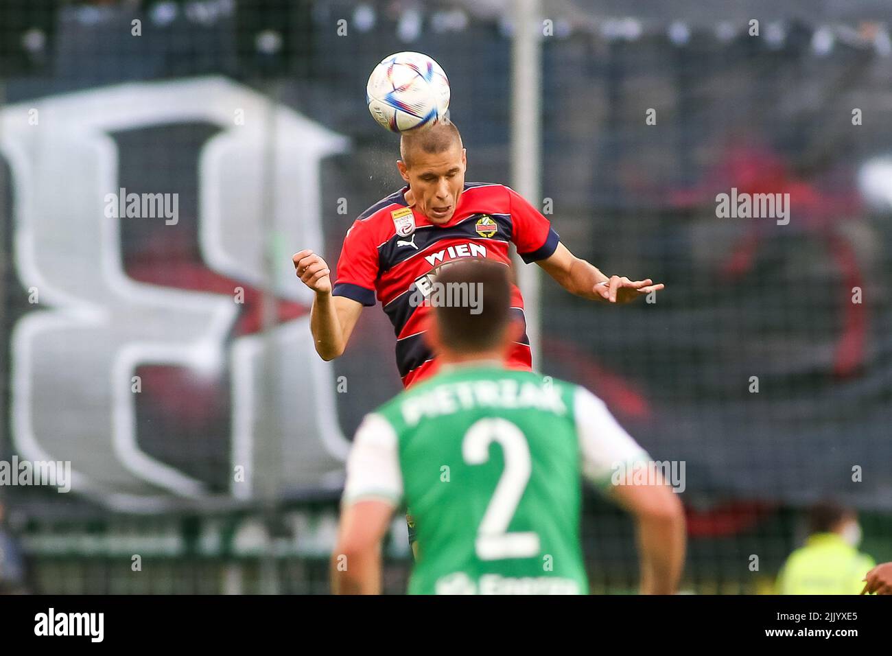 Gdansk, Pologne. 28th juillet 2022. Aleksa Pejic de Rapid Vienna vu en action pendant le match de l'UEFA Europa Conference League entre Lecha Gdansk et SK Rapid Vienna à Gdansk. (Note finale; Lechia Gdansk 1:2 SK Rapid Vienna) (photo de Tomasz Zasinski/SOPA Images/Sipa USA) crédit: SIPA USA/Alay Live News Banque D'Images