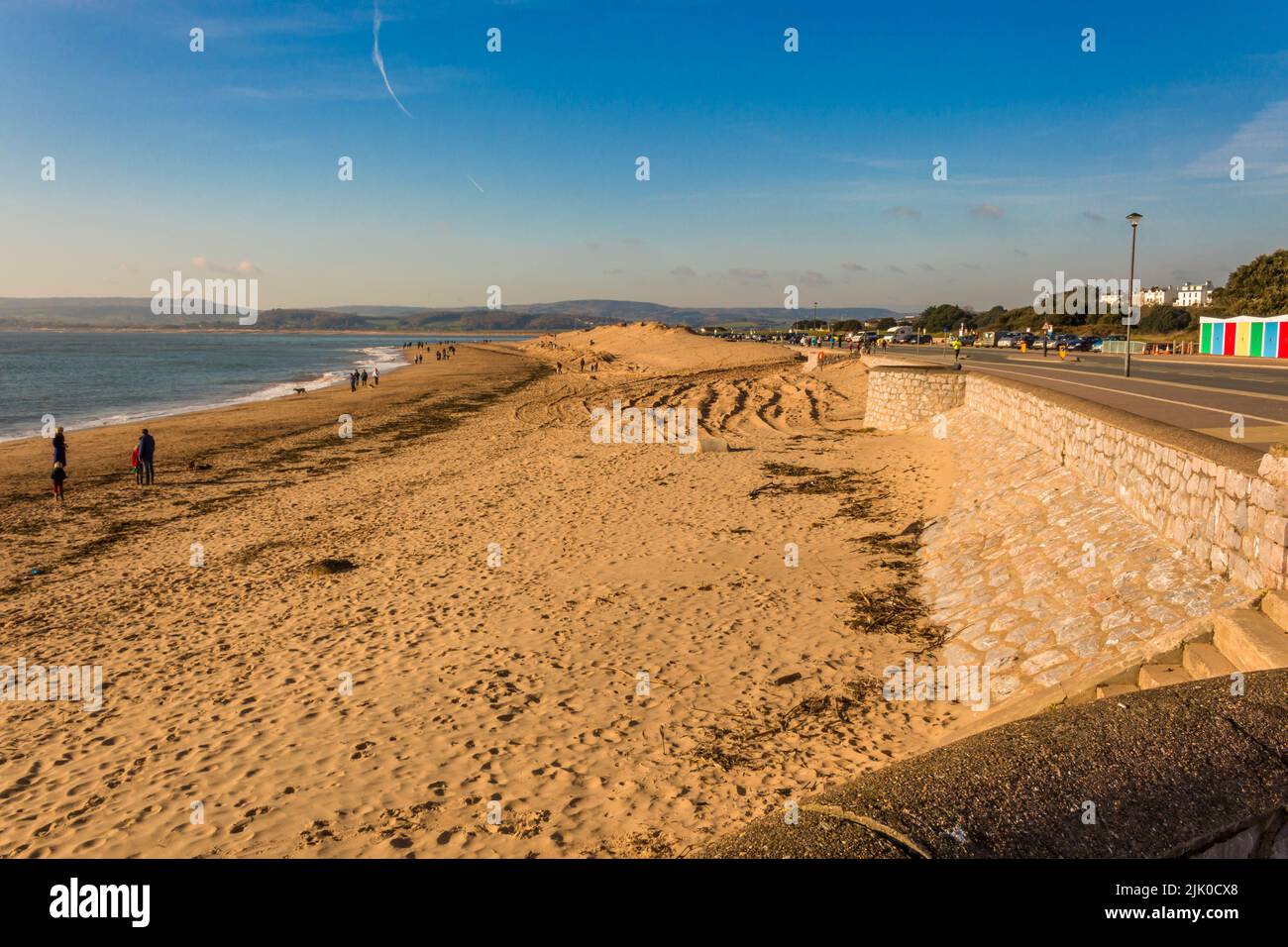Les célèbres dunes de sable de la plage d'Exmouth manquent maintenant après le temps orageux Banque D'Images