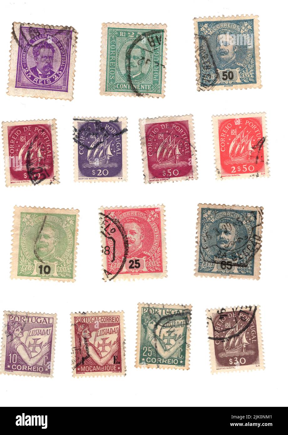 Une sélection de vieux timbres du Portugal. Banque D'Images