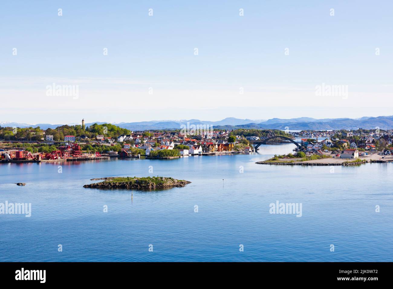 Le pont routier de Pyntesundbrua entre les îles d'Engoy et de Buoy, port de Stavanger. Norvège Banque D'Images