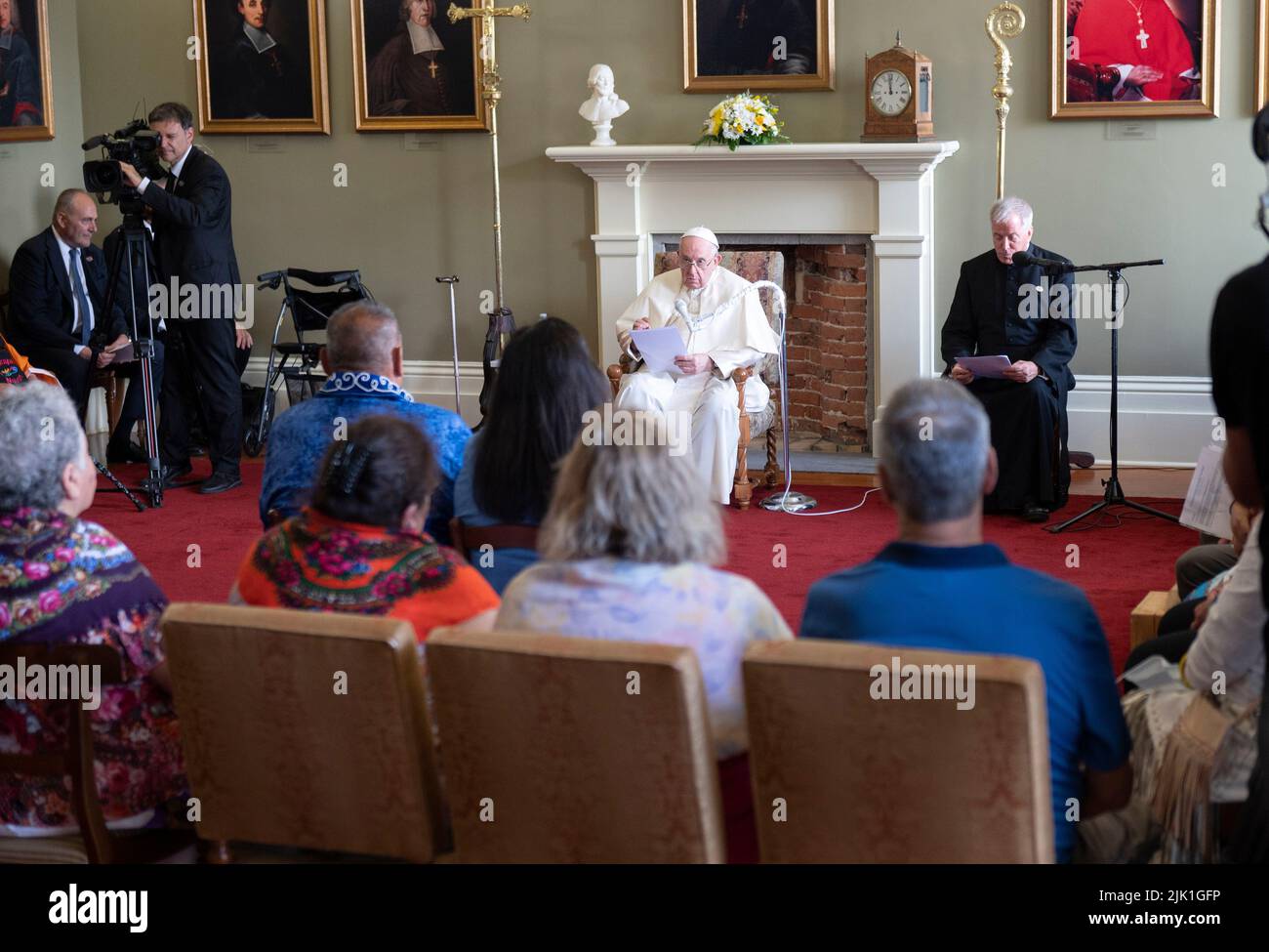 Canada. 29th juillet 2022. Québec, Canada. 29th juillet 2022. Le pape François parle aux peuples autochtones lors de sa visite papale à Québec, vendredi, à 29 juillet 2022. Crédit : la presse canadienne/Alamy Live News crédit : la presse canadienne/Alamy Live News Banque D'Images