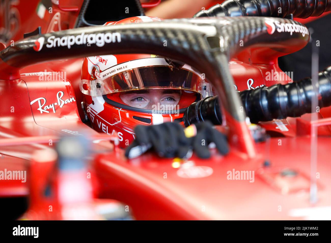 Magyorod, Hongrie. 29 juillet 2022. Formule 1 Grand Prix de Hongrie à Hungaroring, Hongrie. Photo: #16 Charles Leclerc (mon) de Ferrari lors de la deuxième séance d'entraînement © Piotr Zajac/Alamy Live News Banque D'Images