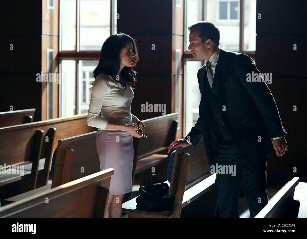 MEGHAN MARKLE, GABRIEL MACHT, COSTUMES : SAISON 5, 2015 Banque D'Images