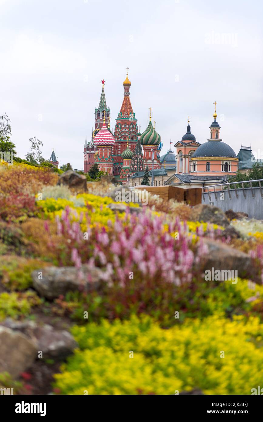 La Cathédrale de Vasily le Bienheureux (russe : Собо́р Васи́лия Блаже́нного, tr. Sobór Vasíliya Blazhennogo), communément appelé la cathédrale Saint-Basile. Banque D'Images