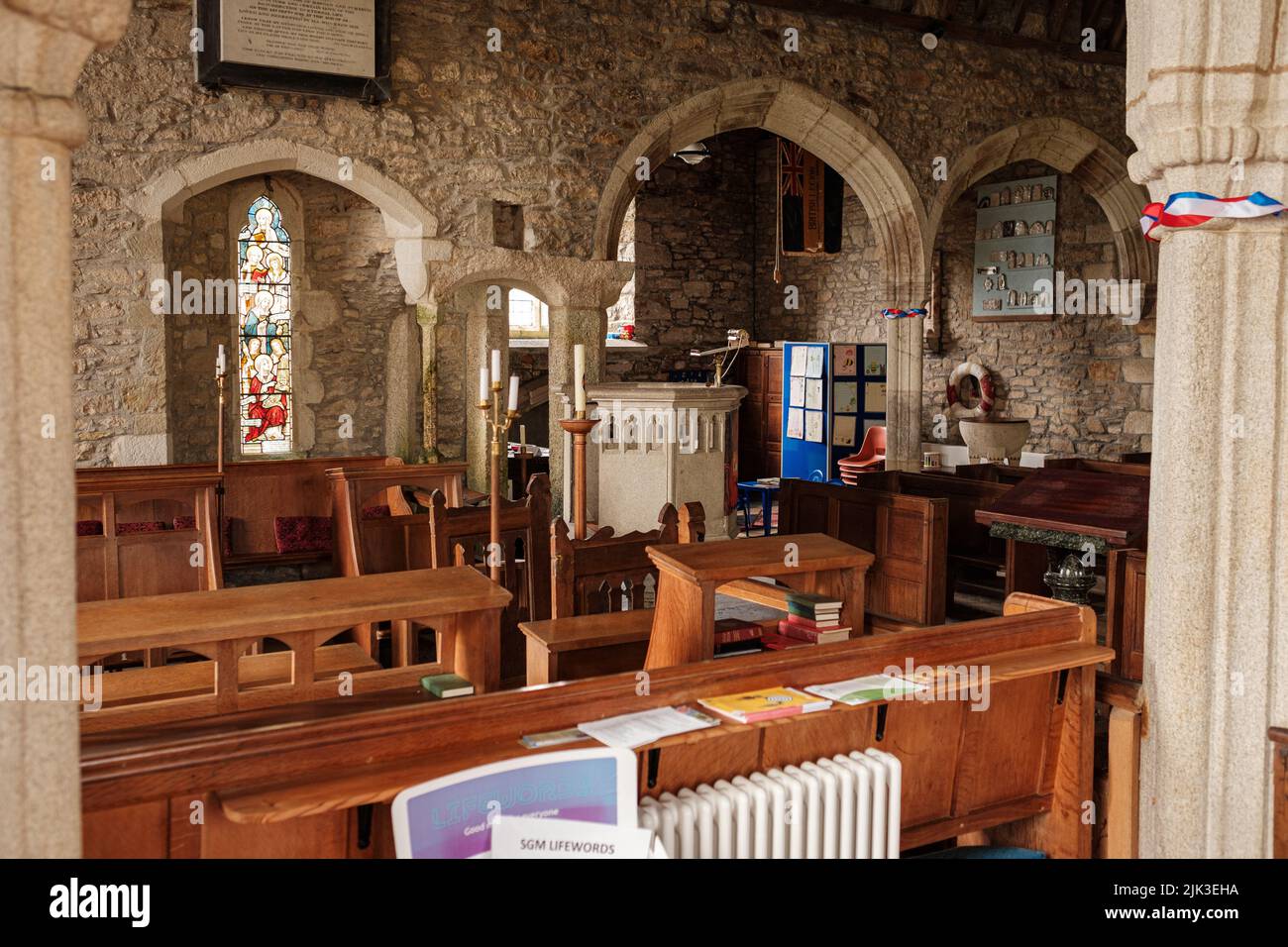 Intérieur de l'église St Mawgan-in-Mentheage, Cornouailles Banque D'Images