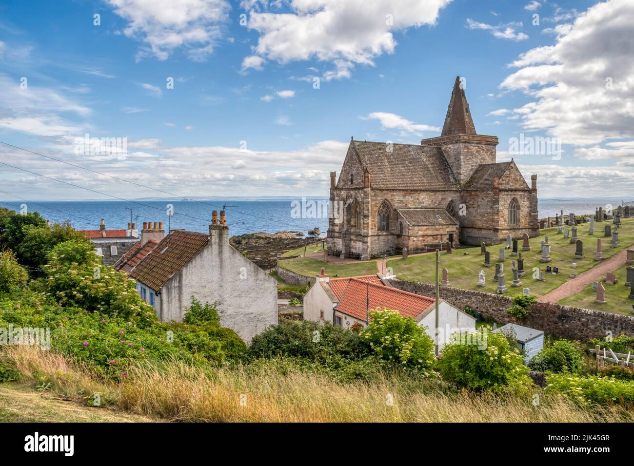 Église Saint-Monans en bordure du village de Saint-Monans dans le Neuk est de Fife, en Écosse. Banque D'Images