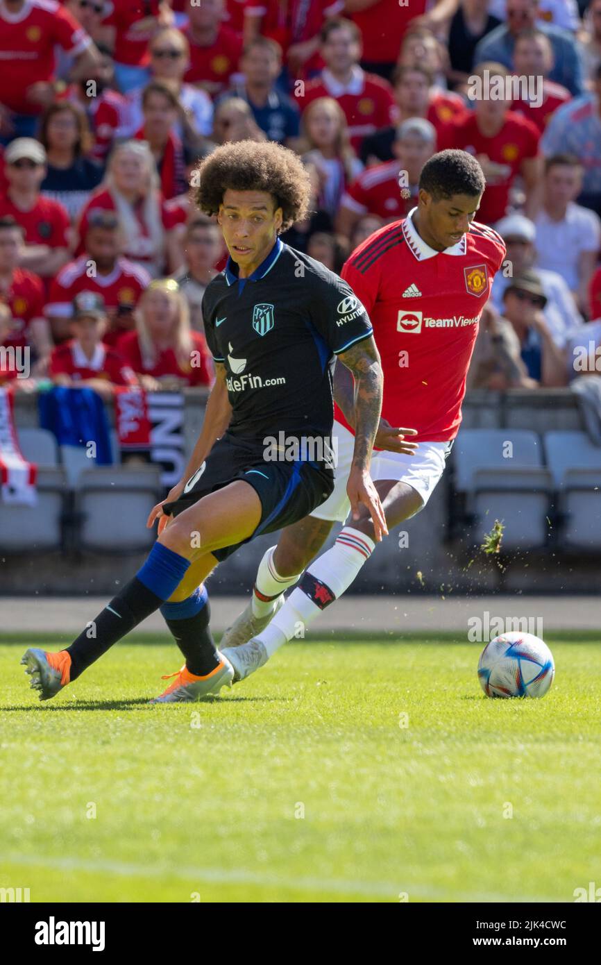 Oslo, Norvège 30 juillet 2022, Marcus Rashford, de Manchester United, manœuvre le ballon lors du match de football amical d'avant-saison entre Manchester United et Atletico Madrid au stade Ullevaal d'Oslo, Norvège. Credit: Nigel Waldron/Alamy Live News Banque D'Images