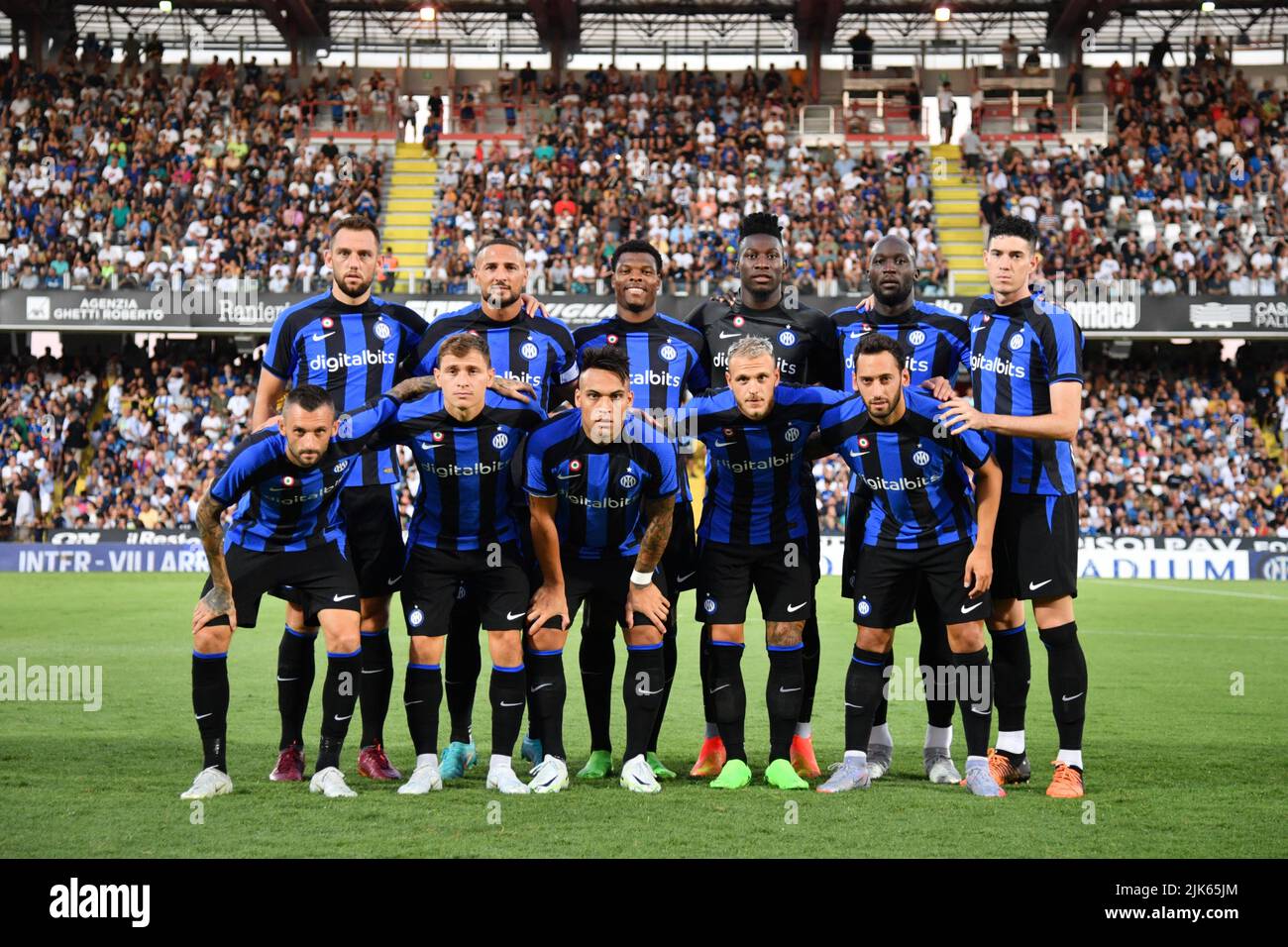 Foto Massimo Paolone/Lapresse 30 Luglio 2022 Cesena - Ritiro pré-Campionato stagione 2022-2023 - Inter vs Olympique Lyonnais - partita amichevole - Stadio Orogel Dino Manuzzi Foto: Formazione Inter 30 juillet 2022 Cesena - retraite Preseason pour la saison 2022-2023 - Inter vs Olympique Lyonnais - rencontre amicale - Stade Orogel Dino Manuzzi dans le pic: Inter équipe Banque D'Images