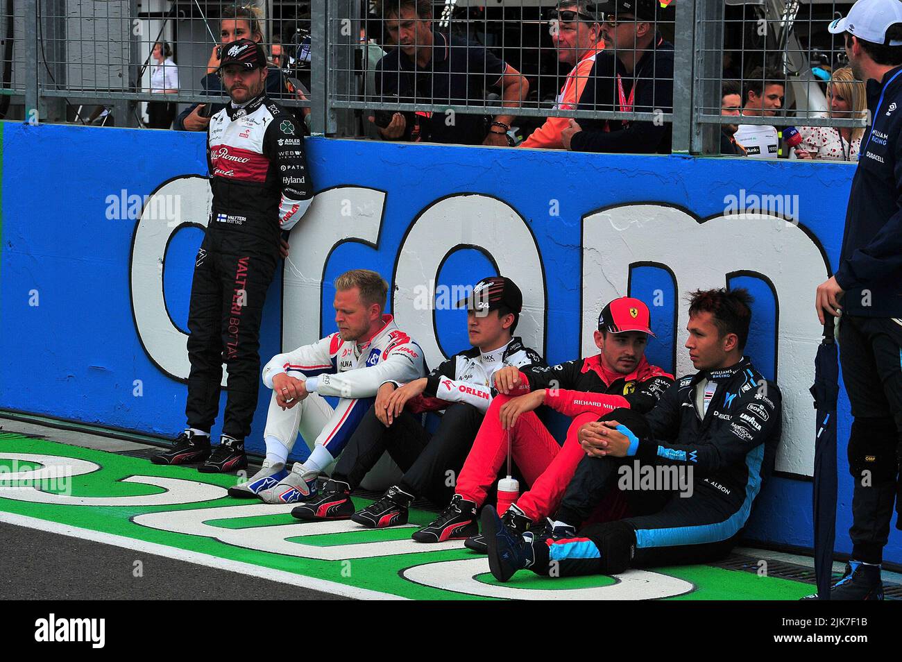 Budapest, Ungarn. 31st juillet 2022. 31 juillet 2022, Hungaroring, Budapest, Grand Prix de Formule 1 Grand Prix de Hongrie 2022, sur la photo Valtteri Bottas (fin), Alfa Romeo F1 Team ORLEN, Kevin Magnussen (DNK), Haas F1 Team, Guanyu Zhou (CHN), Alfa Romeo Racing ORLEN, Charles Leclerc (MCO), Alderbon Williams, Alexander Scuderia (BR), Ferrari, Alexander Williams actualités en direct de dpa/Alamy Banque D'Images