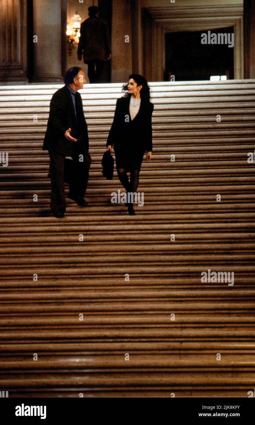 GENE Hackman, Mary Elizabeth Mastrantonio film Class action (1991) personnages : Jedediah Tucker Ward,Maggie Ward réalisateur : Michael Apted 18 mars 1991 **AVERTISSEMENT** cette photographie est à usage éditorial exclusif et est la propriété de 20THCENTURY FOX et/ou du photographe désigné par le film ou la société de production et ne peut être reproduite que par des publications en liaison avec la promotion du film ci-dessus. Un crédit obligatoire à 20THCENTURY FOX est requis. Le photographe doit également être crédité lorsqu'il est connu. Aucune utilisation commerciale ne peut être accordée sans autorisation écrite de The film Company. Banque D'Images
