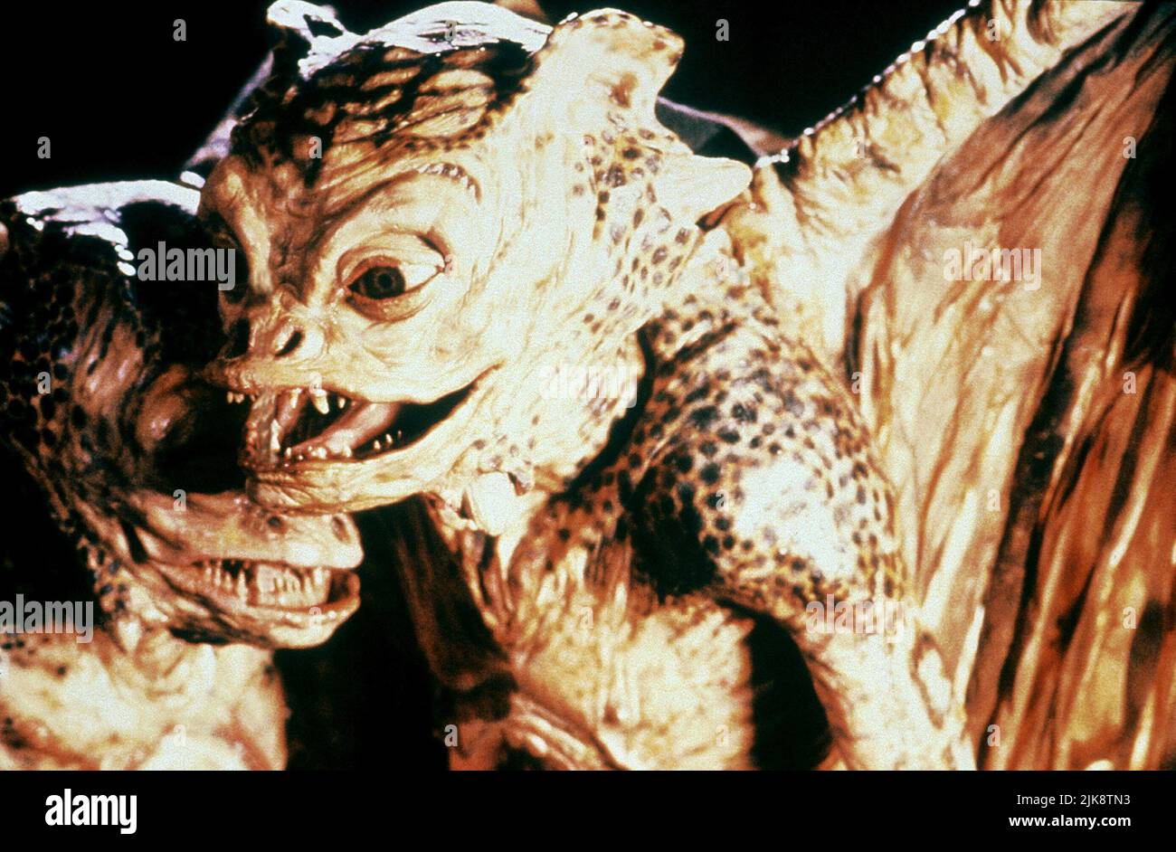 Monsters film: Tales from the Darkside: The Movie (USA 1990) / segment 'Der Schwur Der Liebenden' (segment 'Lover'S vow') Directeur : John Harrison 04 mai 1990 **AVERTISSEMENT** cette photographie est destinée à un usage éditorial exclusif et est le droit d'auteur des IMAGES PARAMOUNT et/ou du photographe assigné par la Société de film ou de production et ne peut être reproduite que par des publications en conjonction avec la promotion du film ci-dessus. Un crédit obligatoire pour LES PHOTOS PARAMOUNT est requis. Le photographe doit également être crédité lorsqu'il est connu. Aucune utilisation commerciale ne peut être accordée sans l'autorisation écrite du fil Banque D'Images