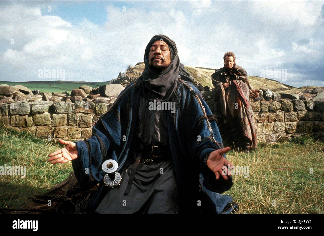 Morgan Freeman & Kevin Costner film: Robin Hood: Prince of Thieves (USA  1991) personnages: Azeem, Robin Hood Directeur: Kevin Reynolds 14 juin 1991  **AVERTISSEMENT** cette photographie est à usage éditorial exclusif et