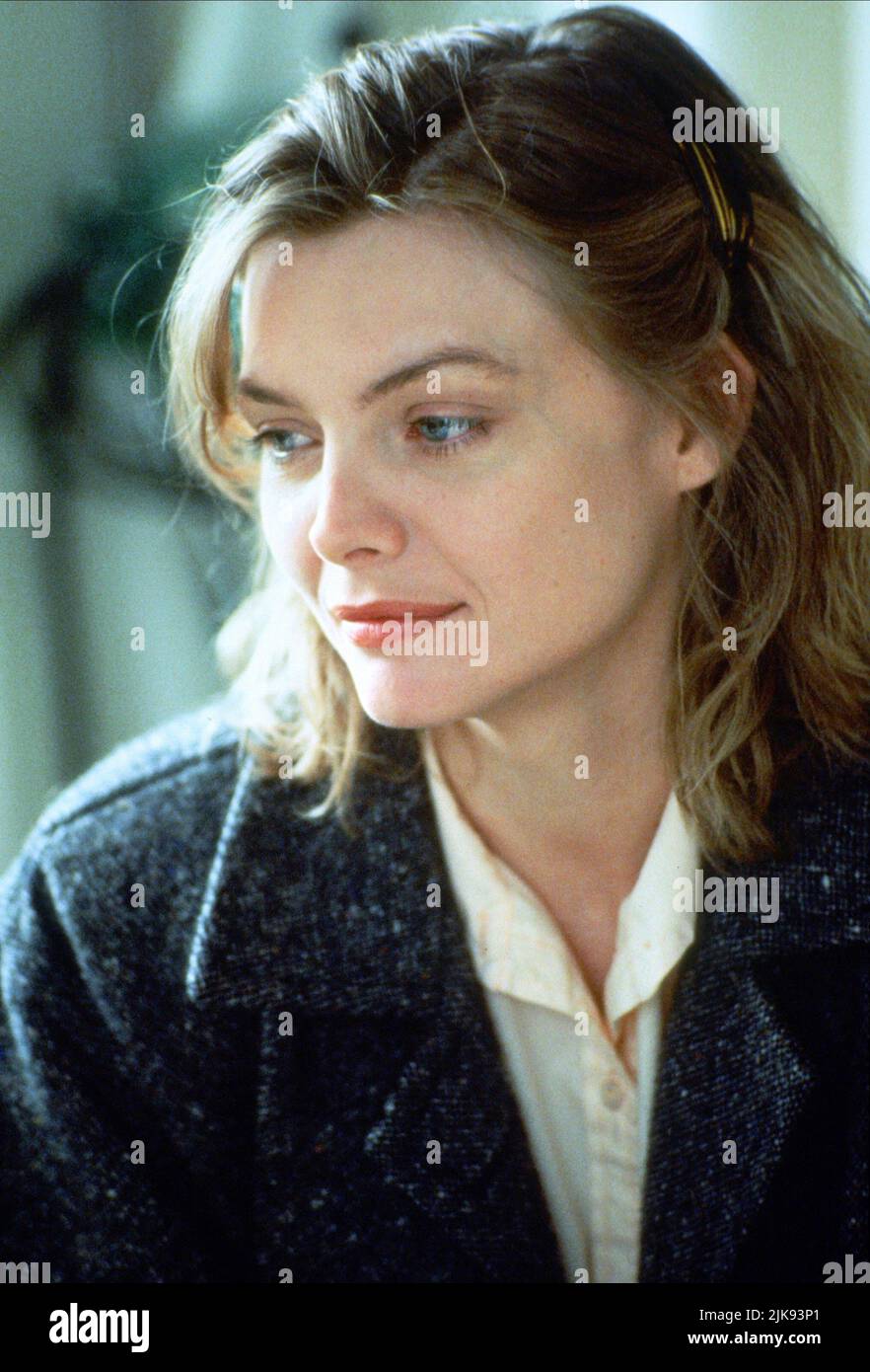 Michelle Pfeiffer film: Frankie et Johnny (1991) Directeur: Garry Marshall 11 octobre 1991 **AVERTISSEMENT** cette photographie est destinée à un usage éditorial exclusif et est le droit d'auteur de PARAMOUNT et/ou le photographe assigné par la Société de film ou de production et ne peut être reproduite que par des publications en conjonction avec la promotion du film ci-dessus. Un crédit obligatoire pour PARAMOUNT est requis. Le photographe doit également être crédité lorsqu'il est connu. Aucune utilisation commerciale ne peut être accordée sans l'autorisation écrite de la Société du film. Banque D'Images