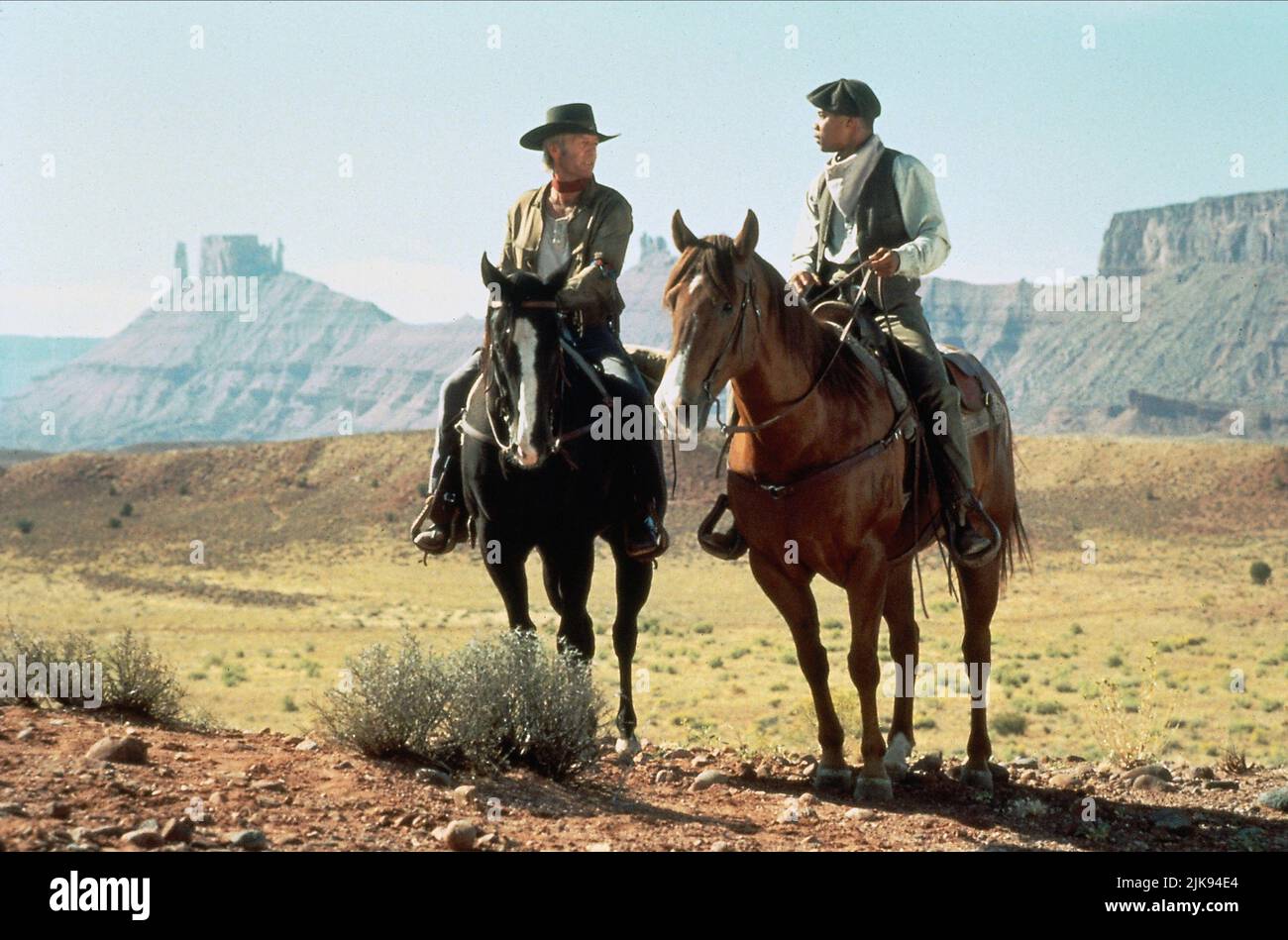 Paul Hogan & Cuba Gooding Jnr film Lightning Jack (1994) personnages : Lightning Jack Kane & réalisateur : Simon Wincer 11 mars 1994 **AVERTISSEMENT** cette photographie est réservée à un usage éditorial et est la propriété de SAVOY PICTURES et/ou du photographe désigné par la société de production et ne peut être reproduite que par des publications en liaison avec la promotion du film ci-dessus. Un crédit obligatoire pour SAVOY PICTURES est requis. Le photographe doit également être crédité lorsqu'il est connu. Aucune utilisation commerciale ne peut être accordée sans autorisation écrite de The film Company. Banque D'Images