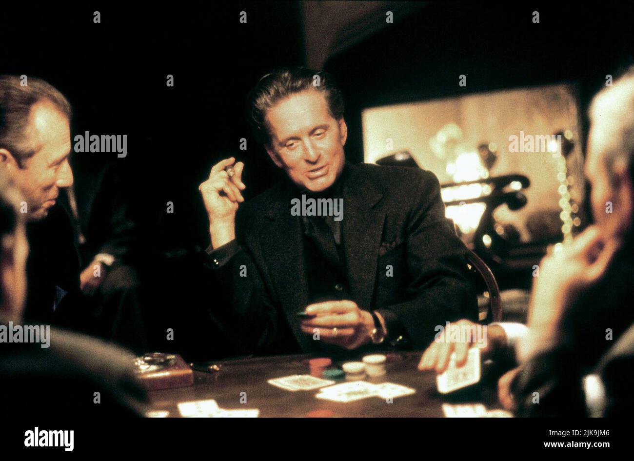 Michael Douglas film A Perfect Murder (1998) personnages : Steven Taylor réalisateur : Andrew Davis 05 juin 1998 **AVERTISSEMENT** cette photographie est à usage éditorial exclusif et est protégée par les droits d'auteur de WARNER BROS et/ou du photographe désigné par The film or production Company et ne peut être reproduite que par des publications en liaison avec la promotion du film ci-dessus. Un crédit obligatoire à WARNER BROS est requis. Le photographe doit également être crédité lorsqu'il est connu. Aucune utilisation commerciale ne peut être accordée sans autorisation écrite de The film Company. Banque D'Images