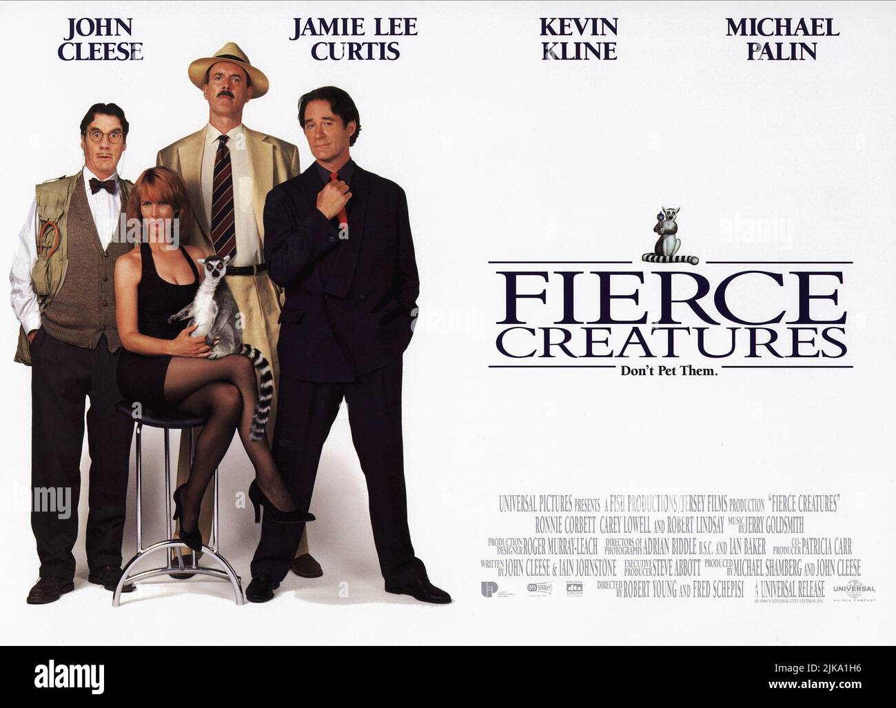 Michael Palin, Jamie Lee Curtis, John Cleese & Kevin Kline film: Fierce Creatures (USA/UK 1997) personnages: Adrian 'Bugsy' Malone, Willa Weston, Rollo Lee & Vince McCain Directeur: Fred Schepei & Robert Young 23 janvier 1997 **AVERTISSEMENT** cette photographie est destinée à un usage éditorial exclusif et est protégée par les droits d'auteur des IMAGES UNIVERSELLES et/ou du photographe attribué par la société film ou production et ne peut être reproduite que par des publications dans le cadre de la promotion du film ci-dessus. Un crédit obligatoire pour LES PHOTOS UNIVERSELLES est requis. Le photographe doit également être crédité lorsqu'il est connu. Pas de comm Banque D'Images Michael Palin, Jamie Lee Curtis, John Cleese & Kevin Kline film: Fierce Creatures (USA/UK 1997) personnages: Adrian 'Bugsy' Malone, Willa Weston, Rollo Lee & Vince McCain Directeur: Fred Schepei & Robert Young 23 janvier 1997 **AVERTISSEMENT** cette photographie est destinée à un usage éditorial exclusif et est protégée par les droits d'auteur des IMAGES UNIVERSELLES et/ou du photographe attribué par la société film ou production et ne peut être reproduite que par des publications dans le cadre de la promotion du film ci-dessus. Un crédit obligatoire pour LES PHOTOS UNIVERSELLES est requis. Le photographe doit également être crédité lorsqu'il est connu. Pas de comm Banque D'Images