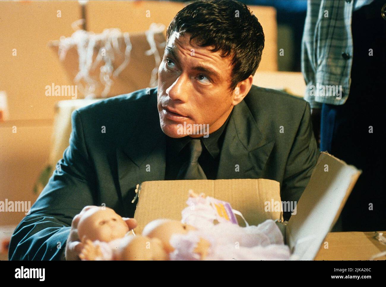 Jean-Claude Van Damme film Knock Off (1998) personnages : Marcus Ray réalisateur : Hark Tsui 17 juillet 1998 **AVERTISSEMENT** cette photographie est réservée à un usage éditorial et est la propriété de TRISTAR et/ou du photographe désigné par le film ou la société de production et ne peut être reproduite que par des publications en liaison avec la promotion du film ci-dessus. Un crédit obligatoire pour TRISTAR est requis. Le photographe doit également être crédité lorsqu'il est connu. Aucune utilisation commerciale ne peut être accordée sans autorisation écrite de The film Company. Banque D'Images