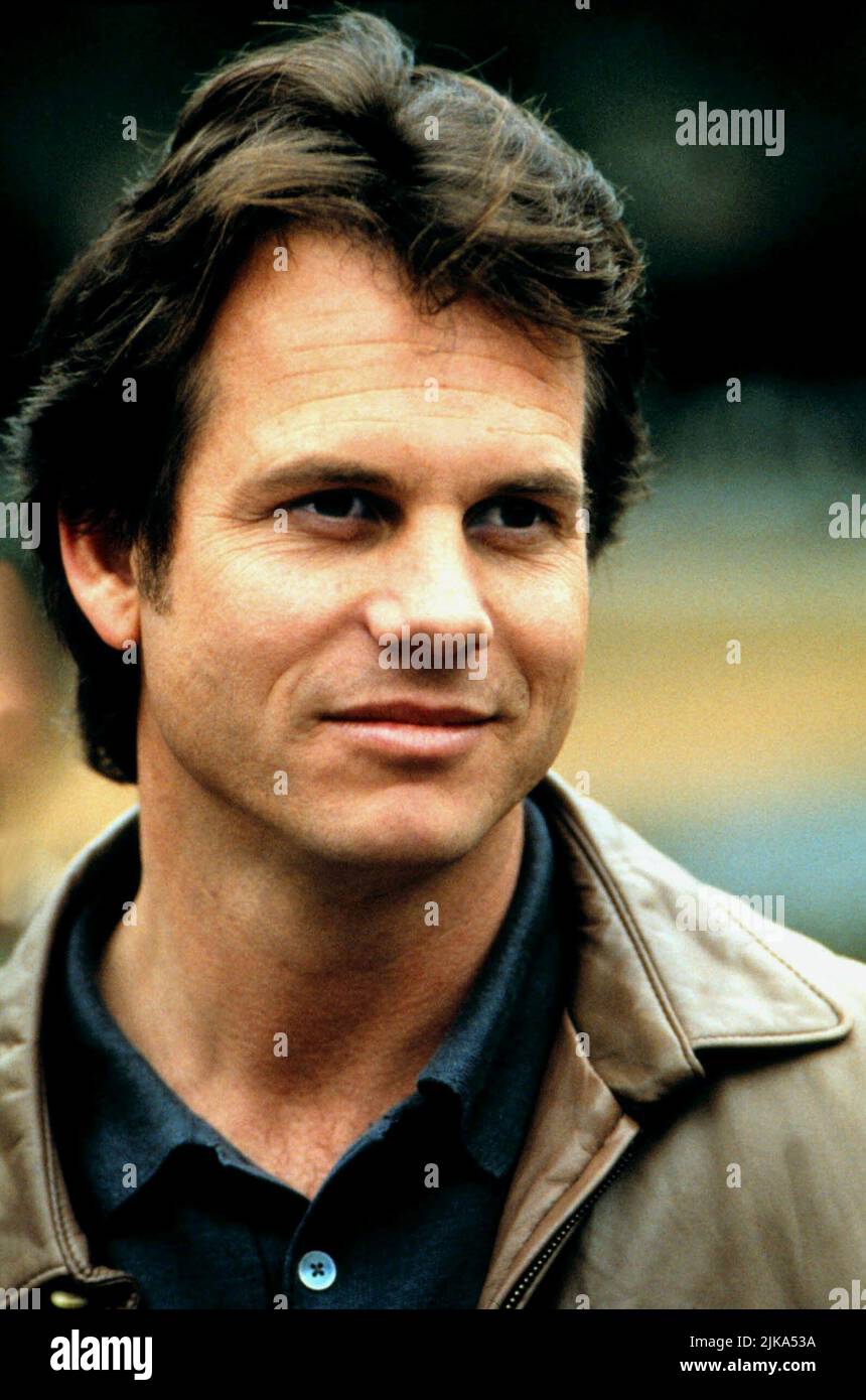 Bill Paxton film: The Evening Star (USA 1996) personnages: Jerry Bruckner Directeur: Robert Harling 05 décembre 1996 **AVERTISSEMENT** cette photographie est à usage éditorial exclusif et est le droit d'auteur des IMAGES PARAMOUNT et/ou du photographe assigné par la Société de film ou de production et ne peut être reproduite que par des publications en conjonction avec la promotion du film ci-dessus. Un crédit obligatoire pour LES PHOTOS PARAMOUNT est requis. Le photographe doit également être crédité lorsqu'il est connu. Aucune utilisation commerciale ne peut être accordée sans l'autorisation écrite de la Société du film. Banque D'Images