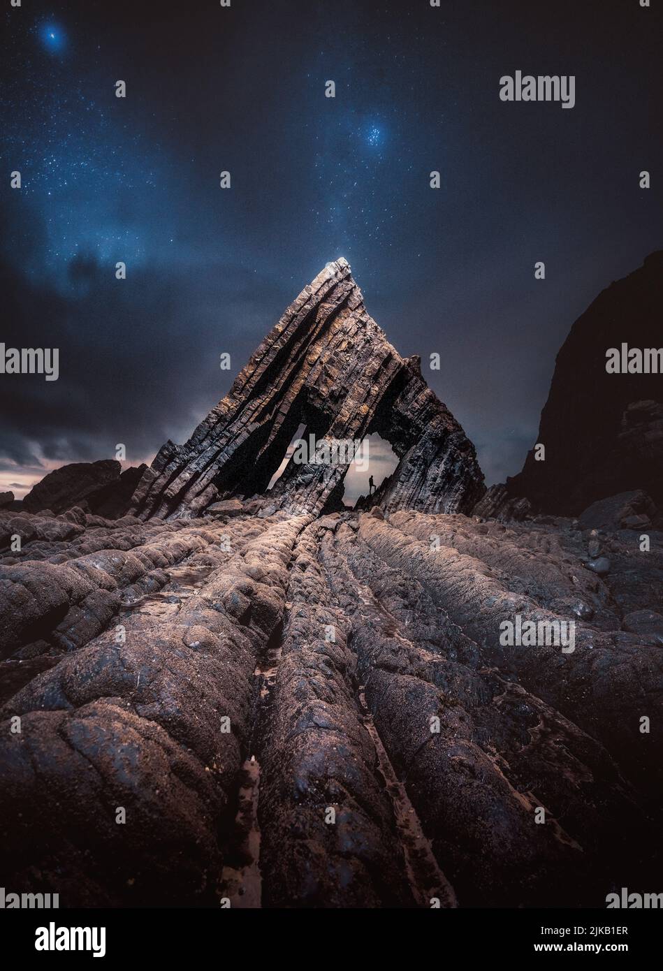 Photo préférée de Paul de Blackchurch Rock. Royaume-Uni : CES IMAGES ÉPOUSTOUFLANTES d'un voyageur seul traversant des paysages incroyables prouvent que le Royaume-Uni est l'un des pays de la région Banque D'Images