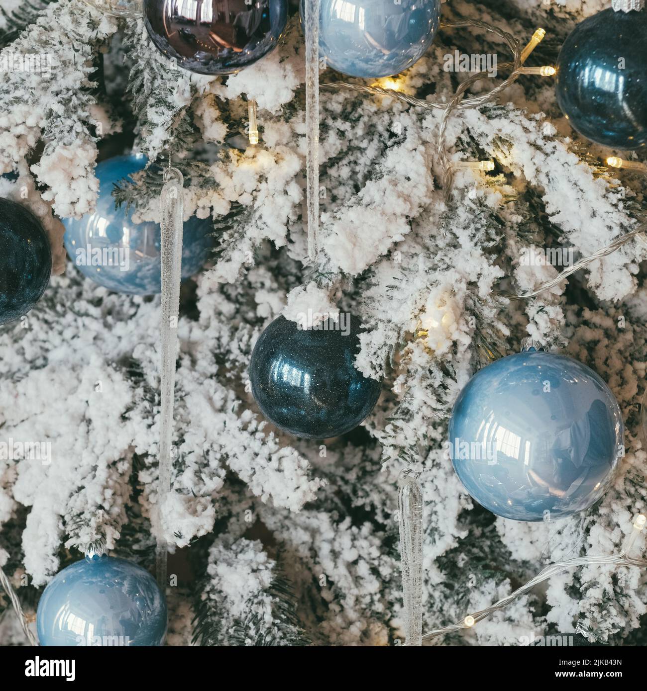 carte de voeux de noël sapin décorations neige Banque D'Images