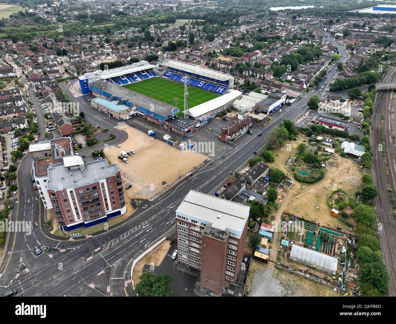 Photo aérienne de la maison de Peterborough United, du Weston Homes Stadium, London Road, Peterborough, Cambridgeshire, Royaume-Uni, Sur 30 juillet 2022 Banque D'Images