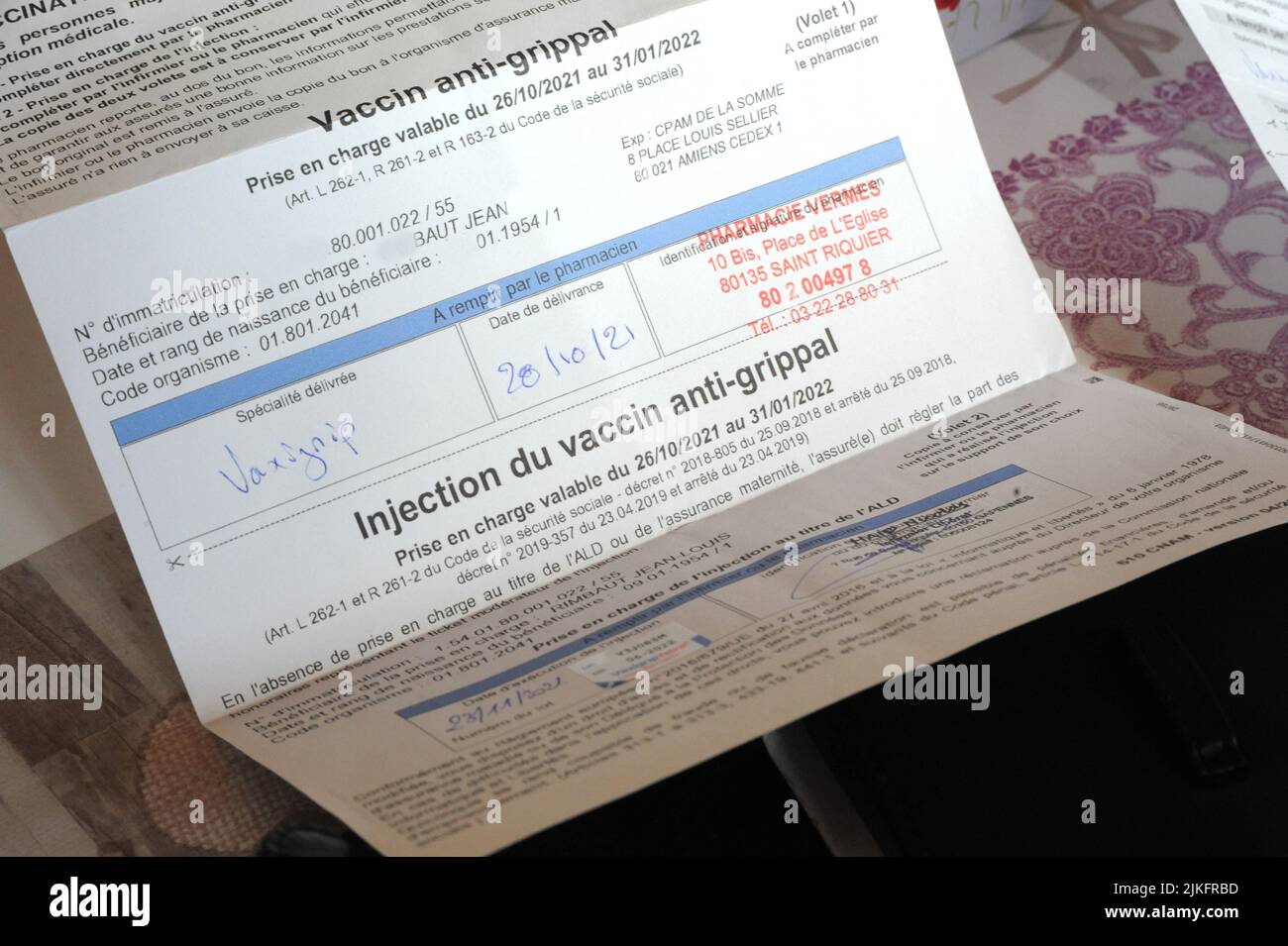 Document d'appui du CPAM pour l'injection du vaccin contre la grippe. Banque D'Images