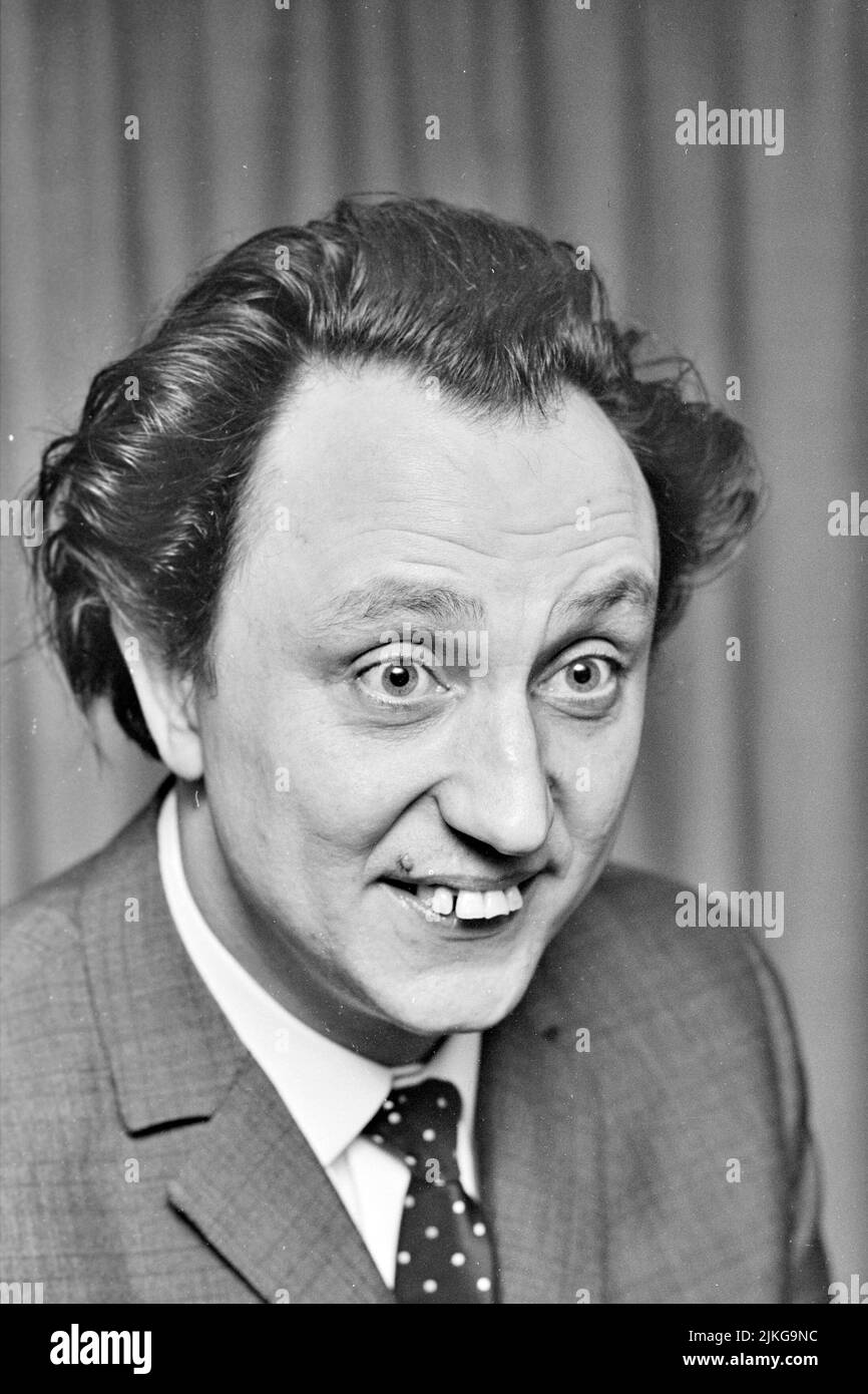 KEN DODD (1927-2018) comédien anglais en février 1966. Photo : Tony Gale Banque D'Images