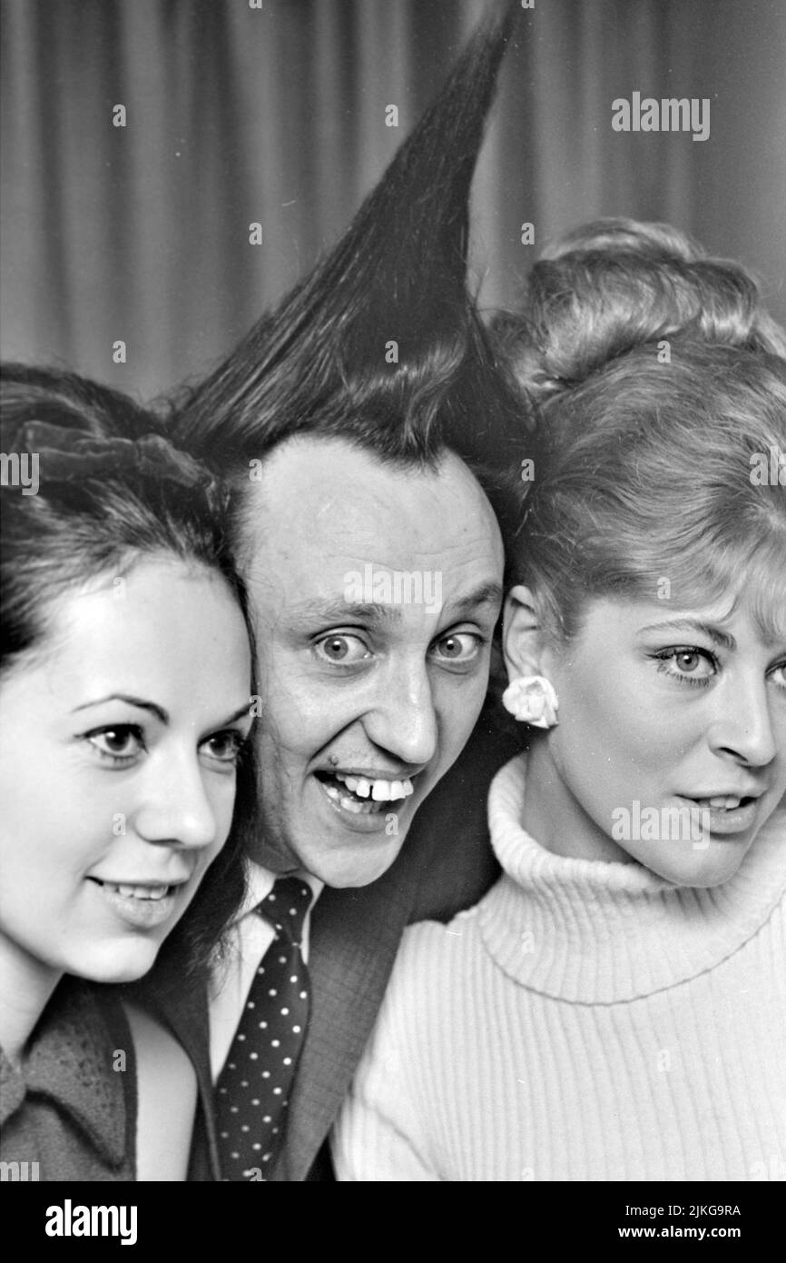 KEN DODD (1927-2018) comédien anglais en février 1966. Photo : Tony Gale Banque D'Images