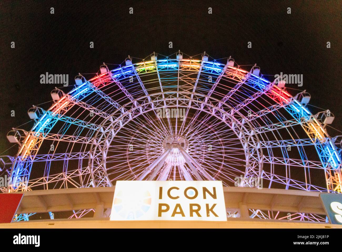 ICON Park a fermé la grande roue la nuit Banque D'Images