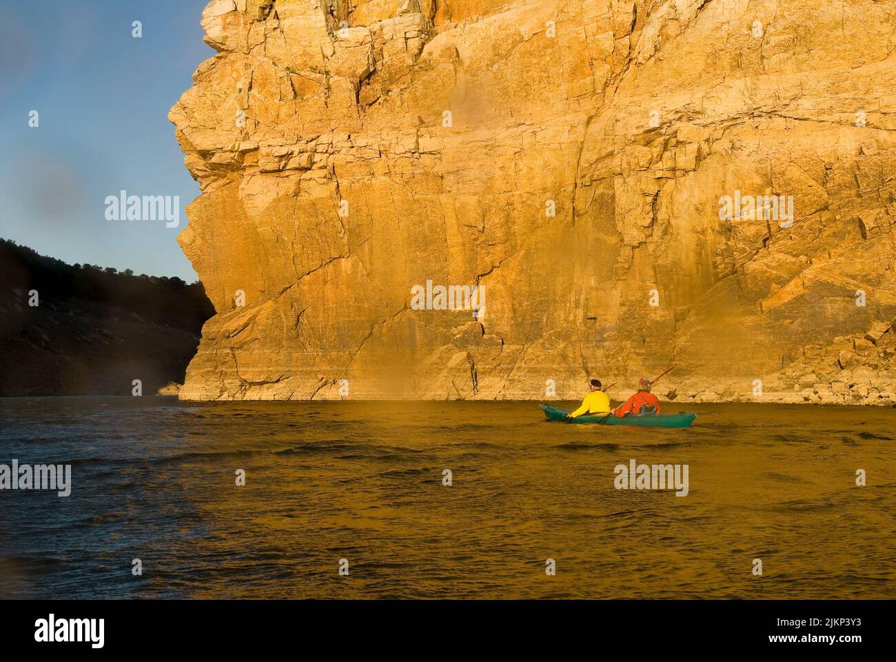 Une excursion en kayak sur le Tage dans le centre de l'Espagne Banque D'Images