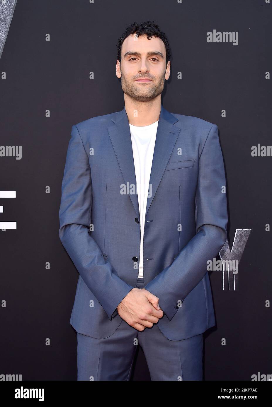 Westwood, États-Unis. 02nd août 2022. Dane DiLiegro marchant sur le tapis rouge lors de la première mondiale de la première des 20th Century Studios 'Prey' au Regency Village Theatre de Westwood, CA sur 2 août 2022. (Photo de Scott Kirkland/Sipa USA) crédit: SIPA USA/Alay Live News Banque D'Images