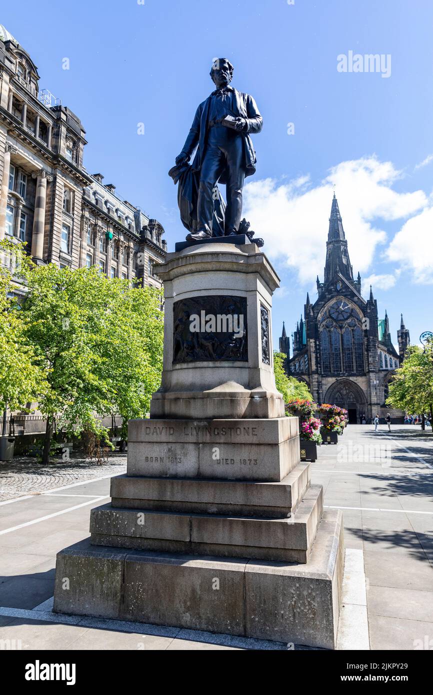 Statue David Livingstone à Cathedral Square, Glasgow, Écosse, été 2022 Banque D'Images