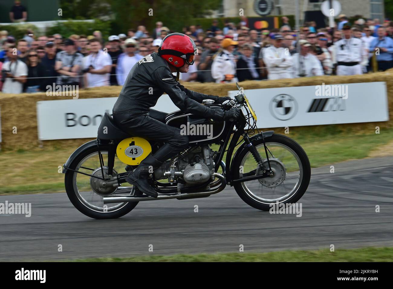 Sammy Miller, BMW Rennsport, Grand Prix Heroes à deux roues, motos de course emblématiques de la fin des années 1940 à 2021, Goodwood Festival of Speed, le salon Banque D'Images