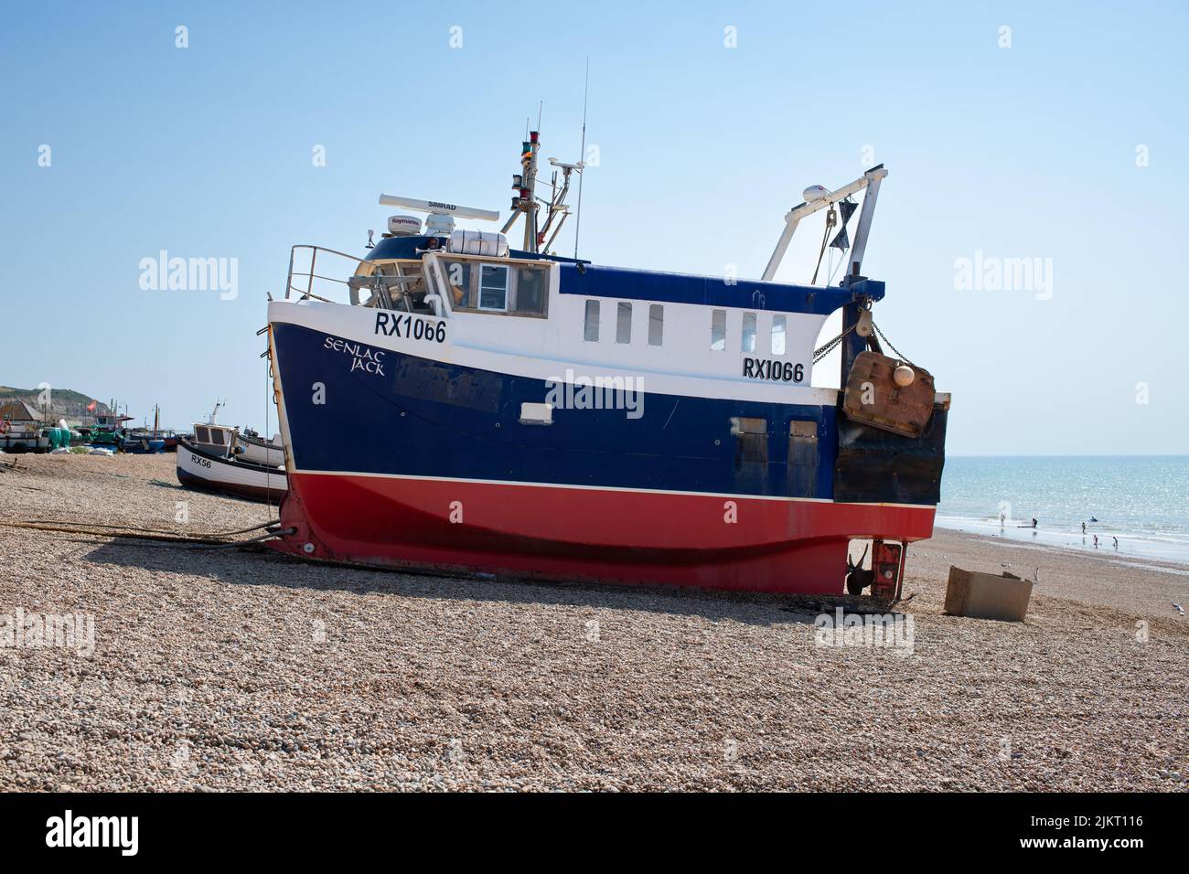 Hastings Beach lance une flotte de pêche, Hastings, East Sussex, Angleterre, Royaume-Uni Banque D'Images