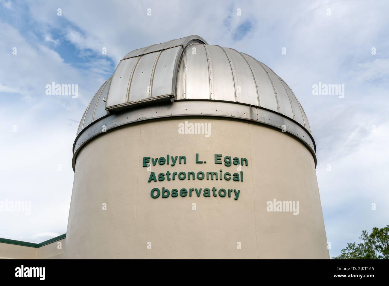 FORT MYERS, FL, États-Unis - 6 JUILLET 2022 : Evelyn L. Egan Observatoire astronomique de la Florida Gulf Coast University. Banque D'Images
