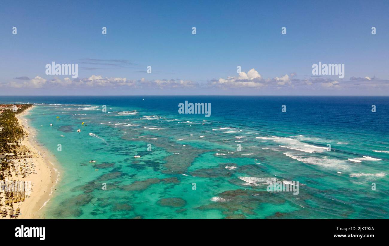 Une vue sur l'île de Margarita par une journée ensoleillée Banque D'Images