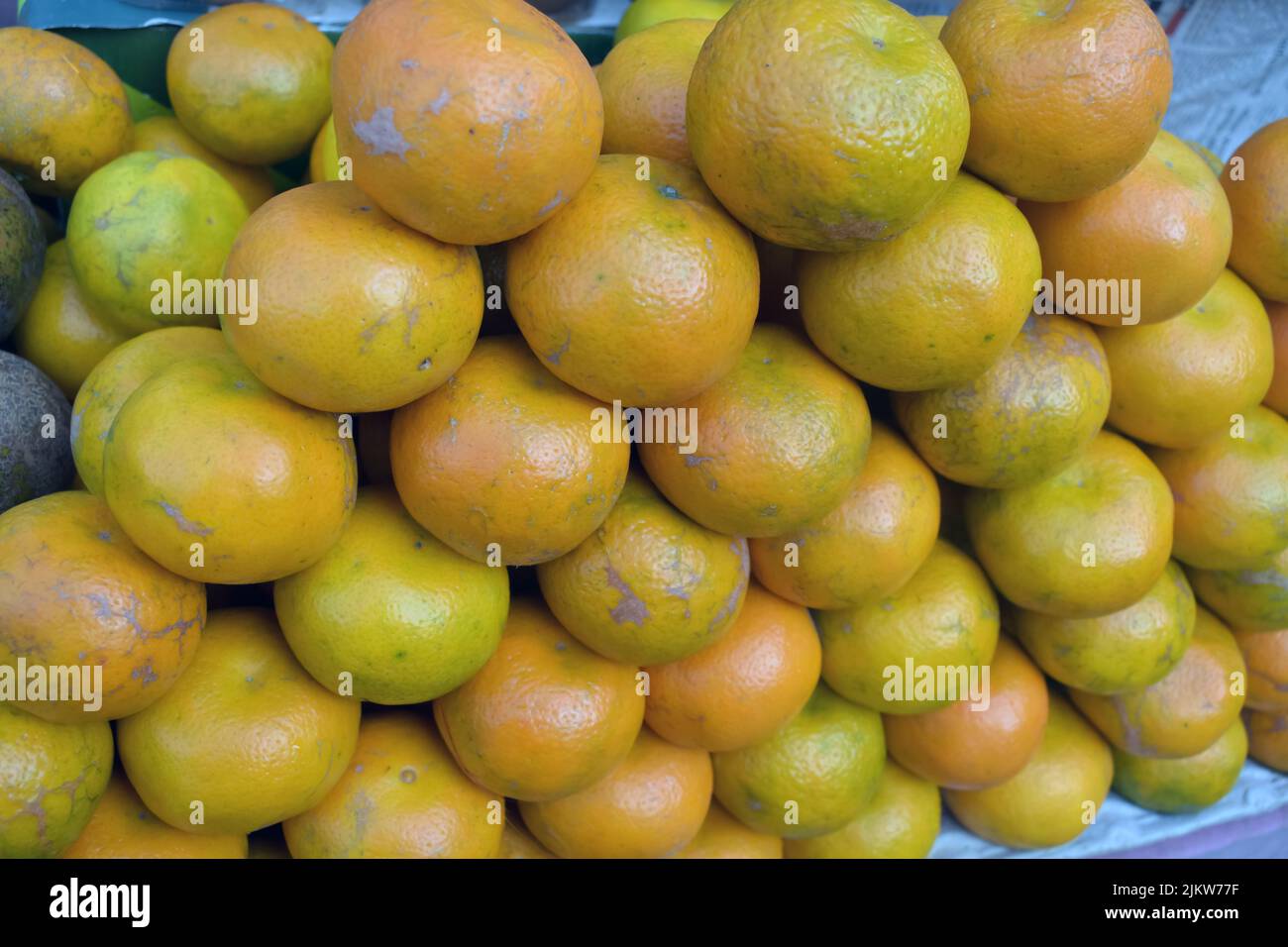 Un fond de nombreuses oranges Banque D'Images