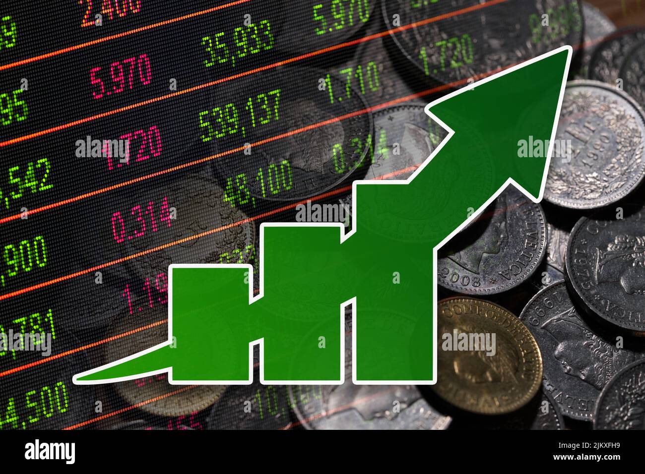 Graphique de l'économie : flèche montante, pièces de franc suisse et indicateurs du marché boursier Banque D'Images