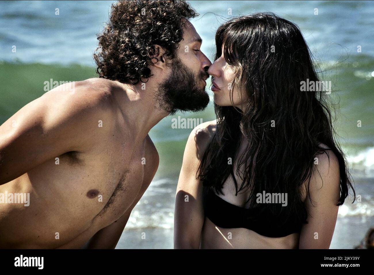 SANTAMARIA,IMPACCIATORE, KISS ME AGAIN, 2010 Banque D'Images SANTAMARIA,IMPACCIATORE, KISS ME AGAIN, 2010 Banque D'Images