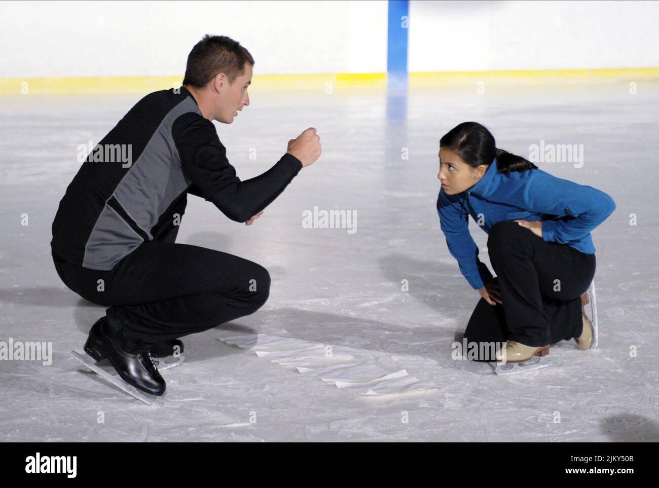 FEHR,RAISA, L'ARÊTE DE COUPE: FEU ET GLACE, 2010 Banque D'Images