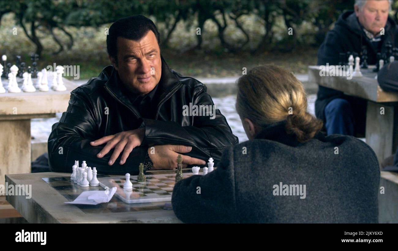 STEVEN SEAGAL, né à soulever l'enfer, 2010 Banque D'Images