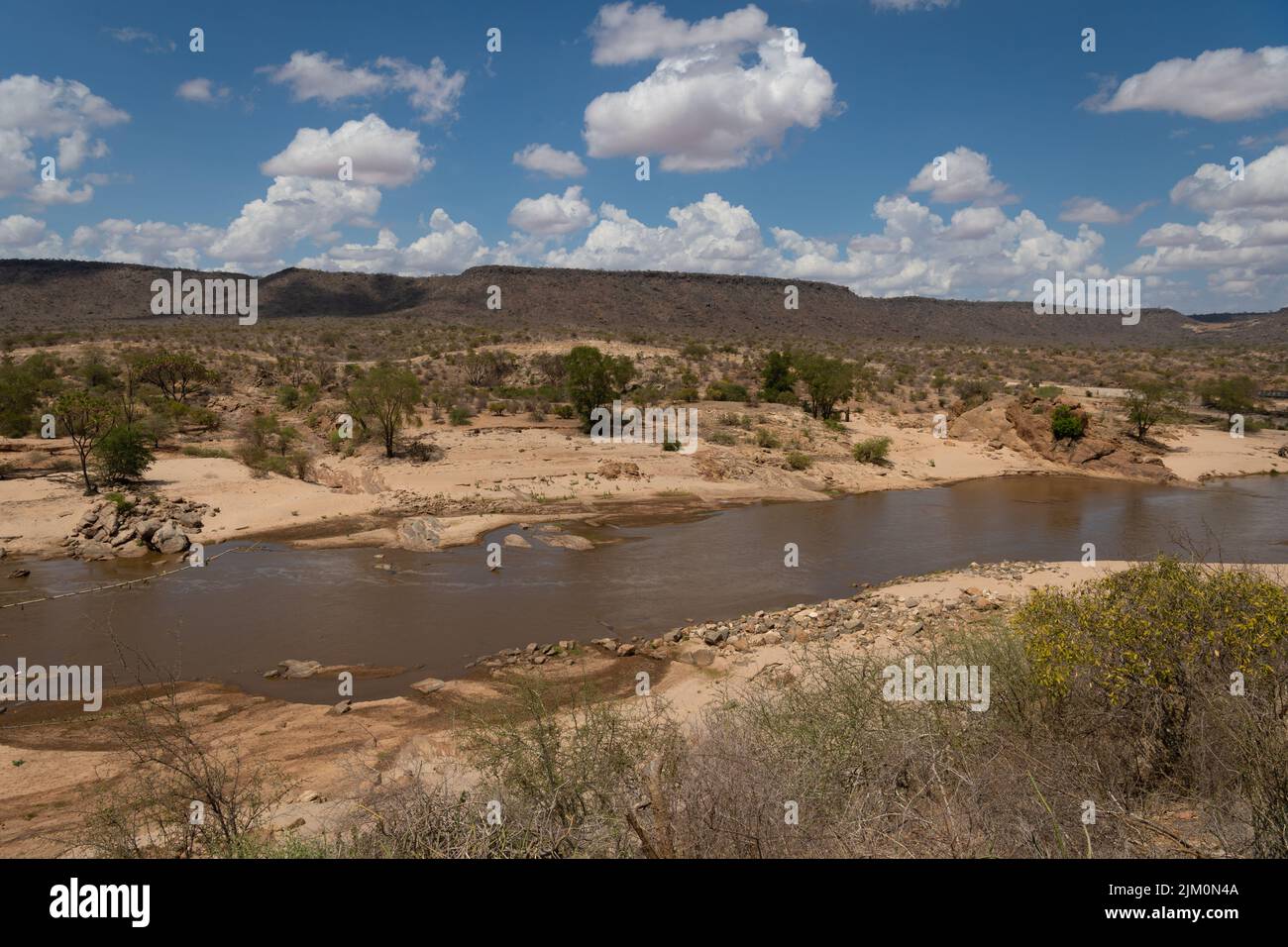 Rivière Tsavo, parc national de Tsavo East, Kenya, Afrique Banque D'Images