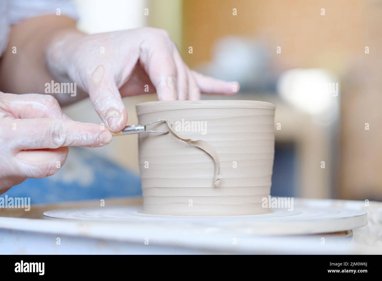 art de poterie classique modélisation art pot en argile Banque D'Images