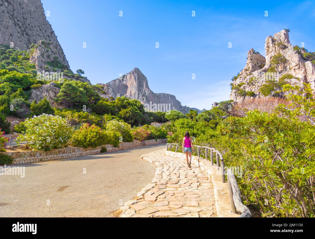 Sardegna (Italie) - la côte orientale sauvage et worderful de la région de la Sardaigne, dans la zone de la Galla et Supramonte chaîne de montagnes, avec trekking et plage Banque D'Images