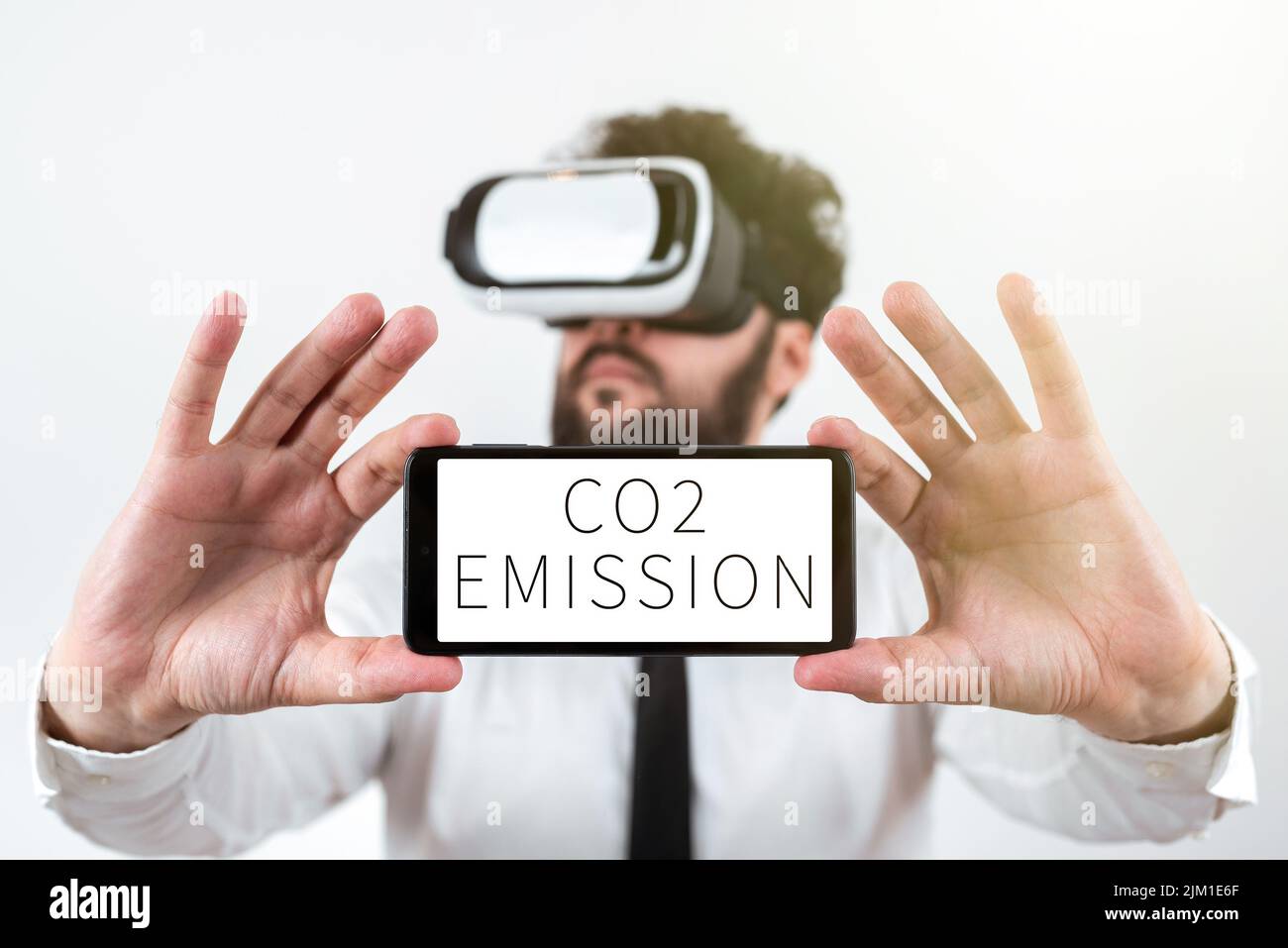 Inspiration montrant l'émission du panneau CO2. Concept libération de gaz à effet de Inspiration montrant l'émission du panneau CO2. Concept libération de gaz à effet de